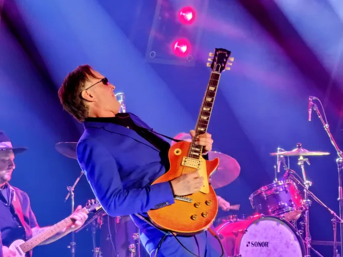 Bonamassa keeps making music, but might stop making records
